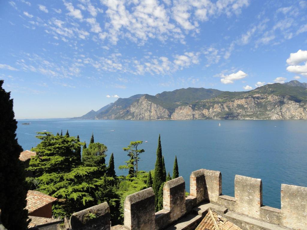 Hotel Erika Malcesine Exterior foto