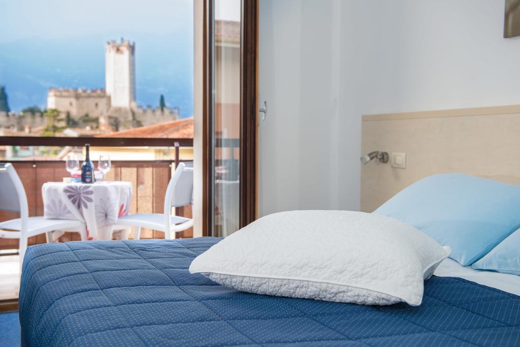 Hotel Erika Malcesine Habitación foto
